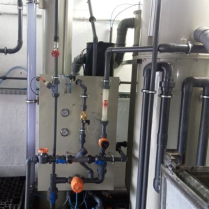 WtR_Beispiel_ESA-Flot-02_Details-02a geklebte, verschraubte PVC-Leitung