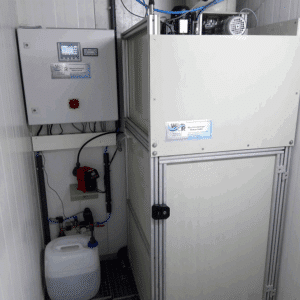 WtR ESA Sed300 FS + Neutra in Reinigungskabinett