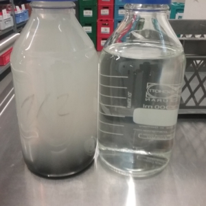 WtR_links_Schmutzwasser_rechts_gereinigt