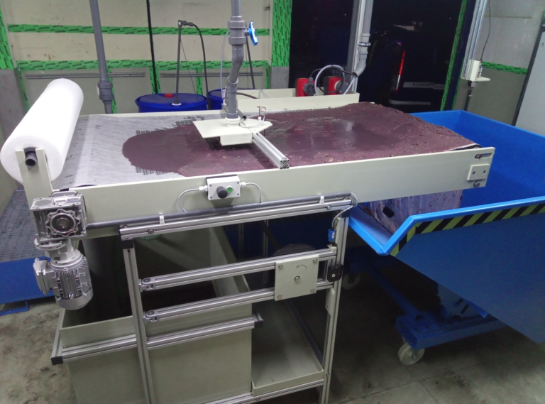 Juni 2021 Abwasserbehandlung eines Recyclingunternehmens