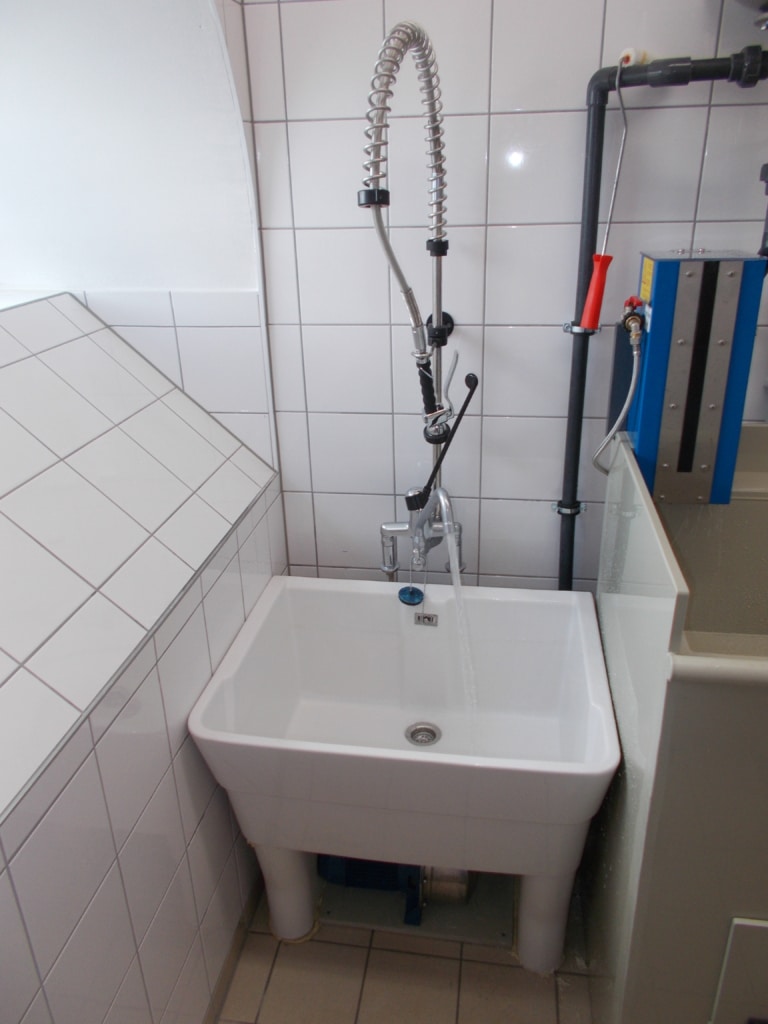 Wtr_Waschtisch_Theater_Typ021