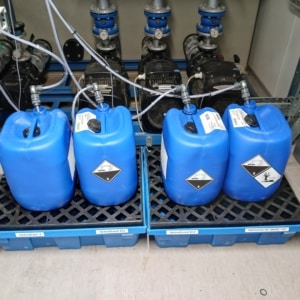 WtR-Dosieranlage Sicherheitswanne mit Betriebschemikalien